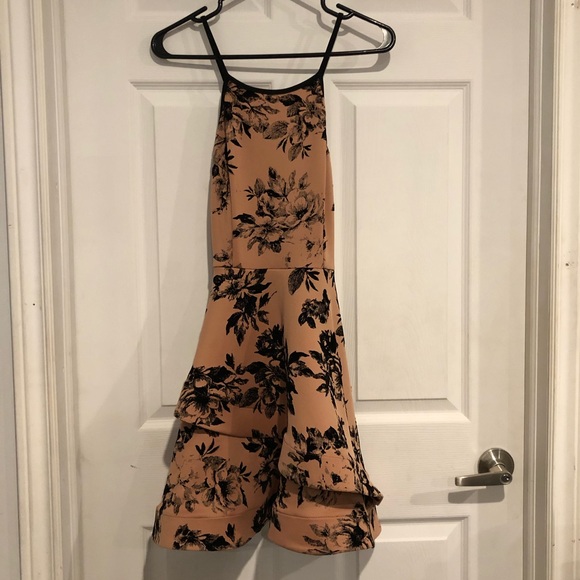 Dusty Pink Flower Print Mini Dress - Picture 2 of 6